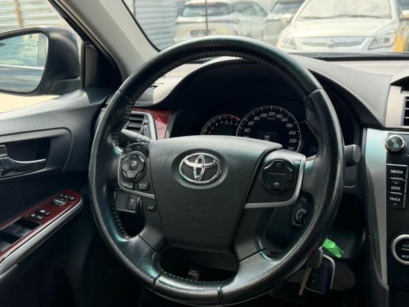 Toyota Camry VII (XV50) с пробегом 2013 года, цена 1 400 000 рублей, 179100 км, седан, Автокод Объявления