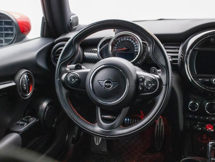 Mini Hatch III (F55/F56) Рестайлинг Москва  - изображение 15