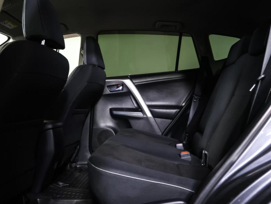 Toyota RAV4 IV (XA40) Рестайлинг Москва  - изображение 13
