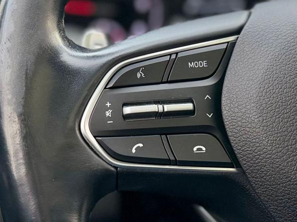 Hyundai Santa Fe IV Рестайлинг с пробегом 2020 года, цена 3 760 000 рублей, 38542 км, внедорожник, Автокод Объявления