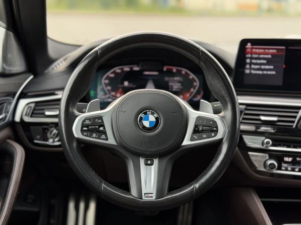 BMW 5 серии VII (G30/G31/G38) Рестайлинг с пробегом 2021 года, цена 8 300 000 рублей, 28049 км, седан, Автокод Объявления