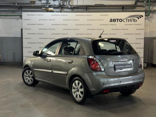 Kia Rio II Рестайлинг с пробегом 2010 года, цена 469 000 рублей, 180000 км, хэтчбек, Автокод Объявления