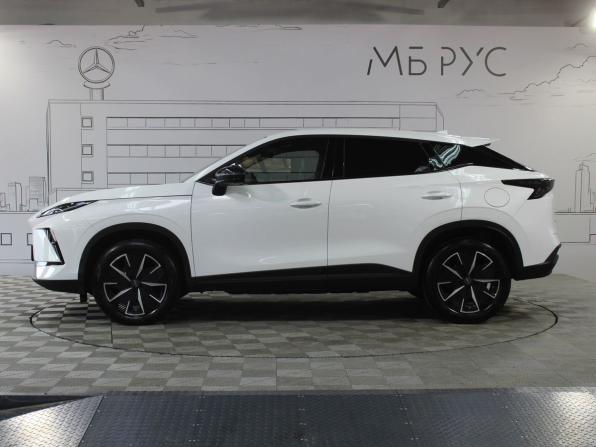 Omoda C5 II с пробегом 2026 года, цена 2 399 000 рублей, 5987 км, внедорожник, Автокод Объявления