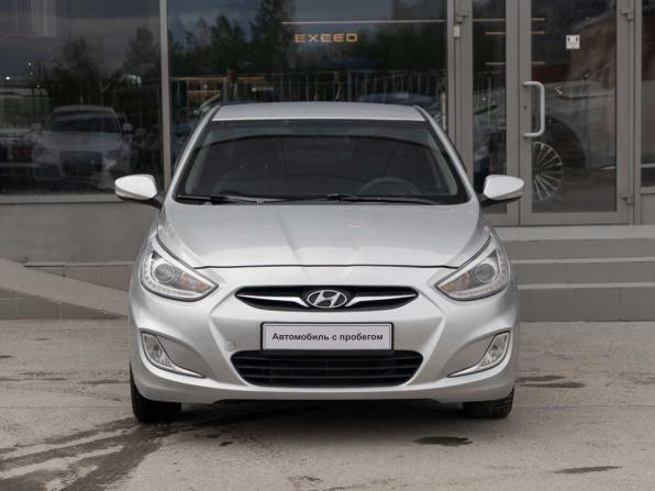 Hyundai Solaris I с пробегом 2013 года, цена 730 000 рублей, 210002 км, седан, Автокод Объявления