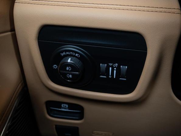 Jeep Grand Cherokee V (WL) с пробегом 2022 года, цена 7 560 000 рублей, 73891 км, внедорожник, Автокод Объявления