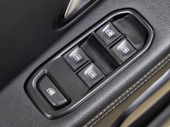 Renault Duster II с пробегом 2021 года, цена 1 328 000 рублей, 111280 км, внедорожник, Автокод Объявления