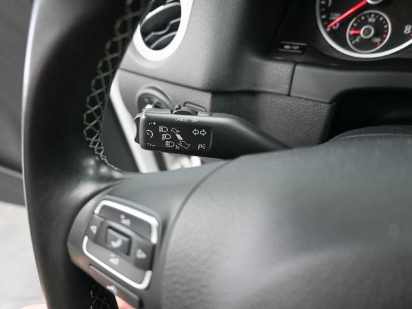 Volkswagen Tiguan I Рестайлинг с пробегом 2015 года, цена 1 599 900 рублей, 159348 км, внедорожник, Автокод Объявления