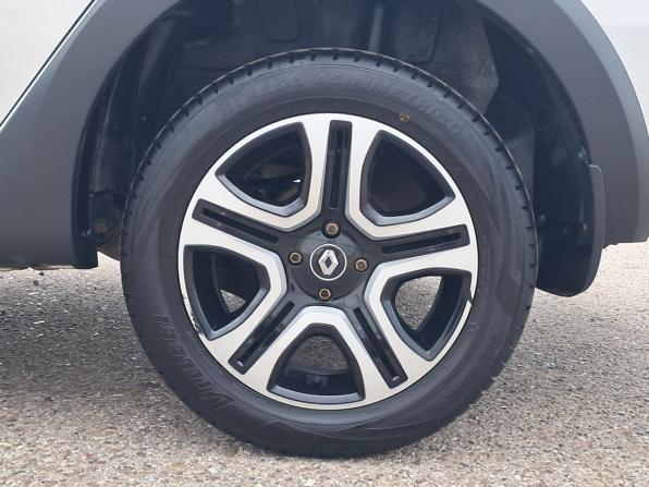 Renault Logan II Рестайлинг с пробегом 2018 года, цена 1 170 000 рублей, 100588 км, седан, Автокод Объявления