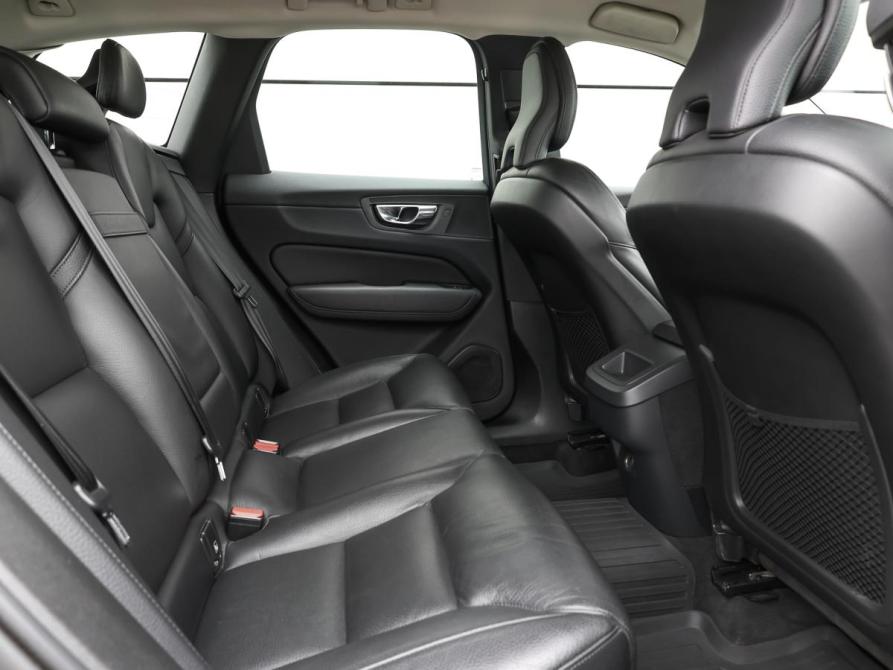 Volvo XC60 II Москва  - изображение 11