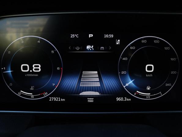 Hongqi HS5 I с пробегом 2023 года, цена 2 600 000 рублей, 27919 км, внедорожник, Автокод Объявления
