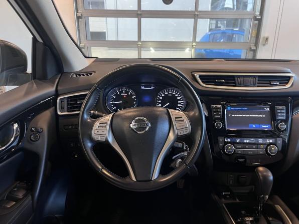 Nissan Qashqai II с пробегом 2016 года, цена 2 045 000 рублей, 27673 км, внедорожник, Автокод Объявления