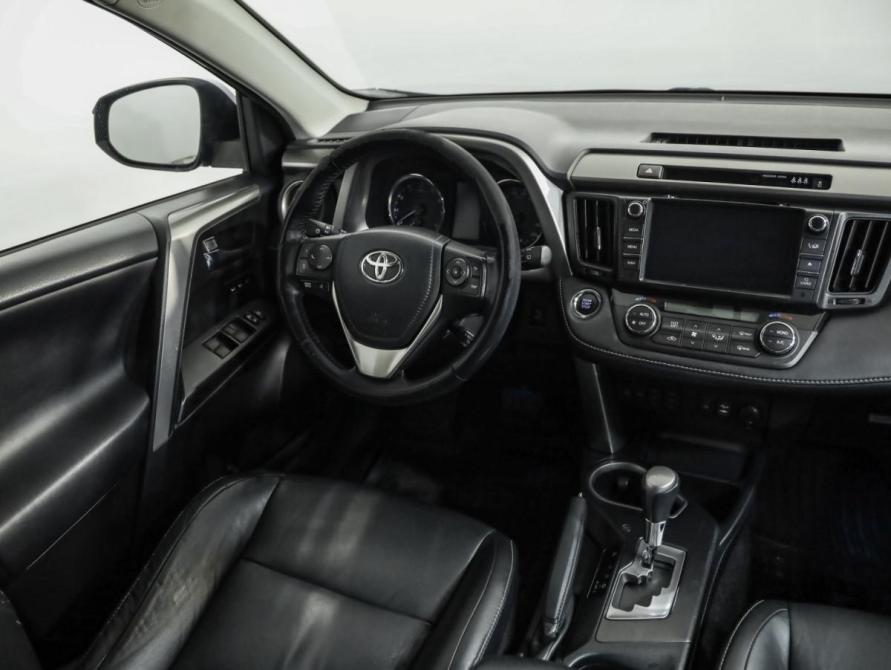Toyota RAV4 IV (XA40) Рестайлинг Санкт-Петербург  - изображение 10