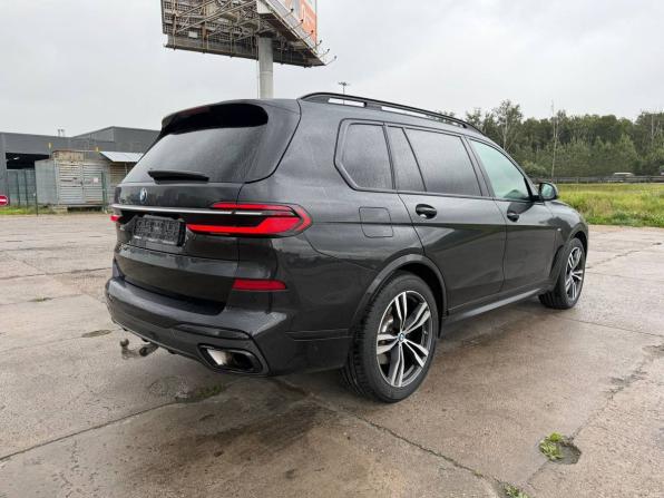 BMW X7 I (G07) Рестайлинг с пробегом 2022 года, цена 9 995 000 рублей, 116000 км, внедорожник, Автокод Объявления