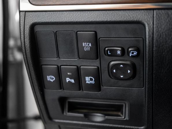 Toyota Land Cruiser 200 Series Рестайлинг 2 с пробегом 2015 года, цена 6 425 000 рублей, 120999 км, внедорожник, Автокод Объявления