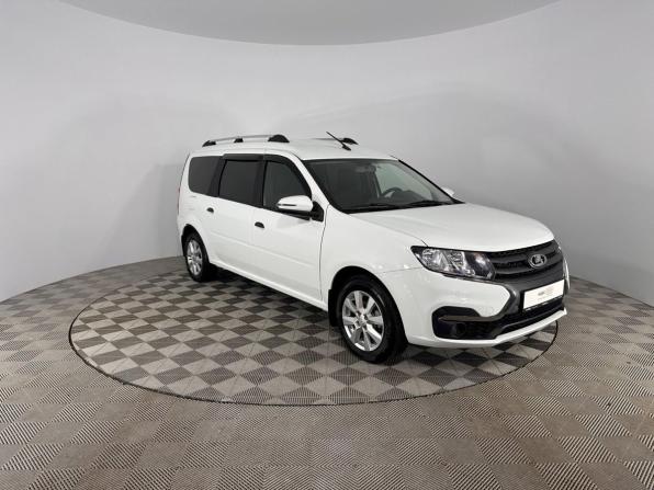 Lada (ВАЗ) Largus I Рестайлинг с пробегом 2024 года, цена 1 290 000 рублей, 22337 км, универсал, Автокод Объявления