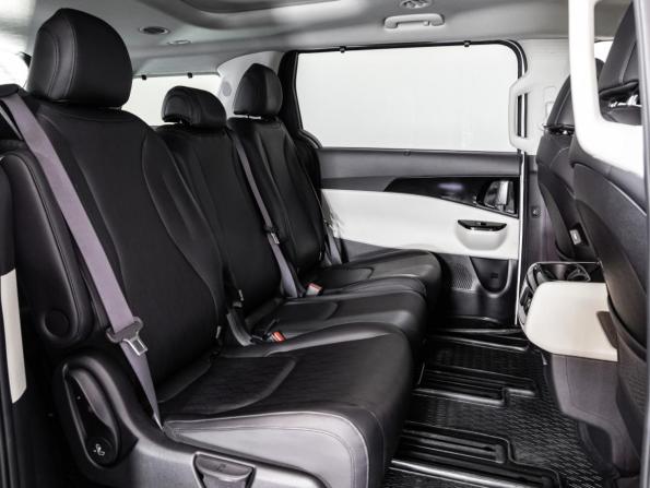 Kia Carnival IV с пробегом 2021 года, цена 3 999 000 рублей, 55899 км, минивэн, Автокод Объявления