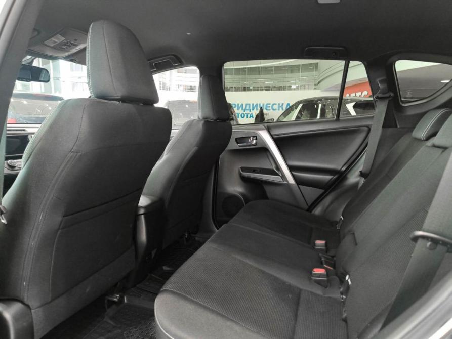Toyota RAV4 IV (XA40) Рестайлинг Казань  - изображение 15