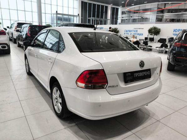 Volkswagen Polo V с пробегом 2012 года, цена 999 000 рублей, 76000 км, седан, Автокод Объявления