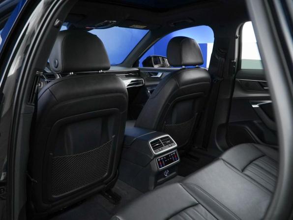 Audi A6 V (C8) с пробегом 2019 года, цена 4 444 444 рубля, 132958 км, универсал, Автокод Объявления