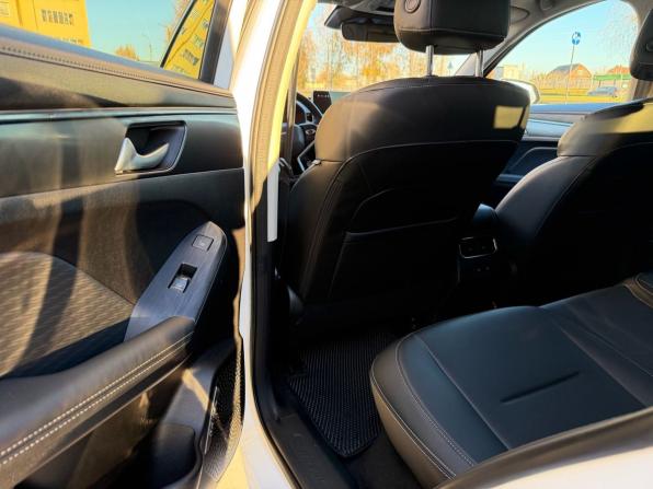 Haval Jolion I с пробегом 2023 года, цена 1 599 999 рублей, 52000 км, внедорожник, Автокод Объявления