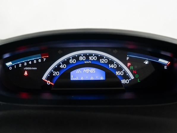 Honda Freed I Рестайлинг с пробегом 2012 года, цена 1 100 000 рублей, 149485 км, компактвэн, Автокод Объявления