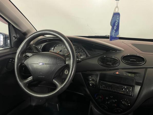 Ford Focus I Рестайлинг с пробегом 2001 года, цена 350 000 рублей, 317063 км, универсал, Автокод Объявления