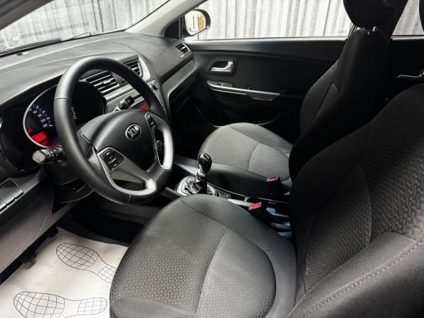 Kia Rio III Рестайлинг с пробегом 2015 года, цена 888 000 рублей, 194916 км, седан, Автокод Объявления
