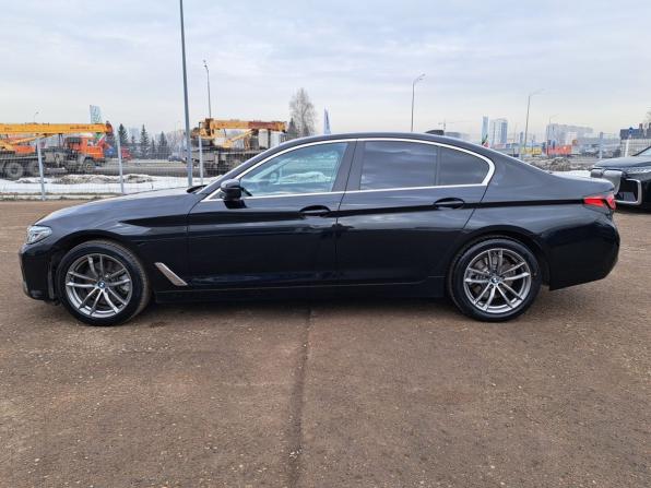 BMW 5 серии VII (G30/G31/G38) Рестайлинг с пробегом 2021 года, цена 5 300 000 рублей, 54987 км, седан, Автокод Объявления