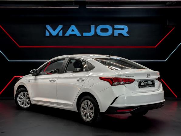 Hyundai Solaris II Рестайлинг с пробегом 2022 года, цена 1 685 000 рублей, 63429 км, седан, Автокод Объявления
