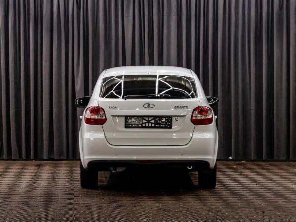 Lada (ВАЗ) Granta I с пробегом 2015 года, цена 635 000 рублей, 159801 км, лифтбек, Автокод Объявления