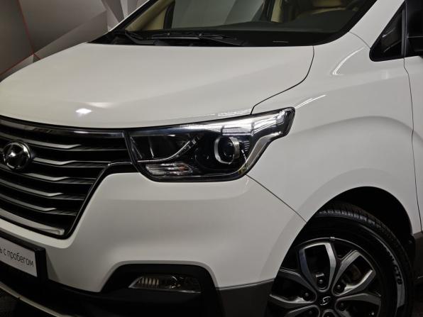 Hyundai H-1 II Рестайлинг 2 с пробегом 2018 года, цена 3 830 000 рублей, 30166 км, минивэн, Автокод Объявления