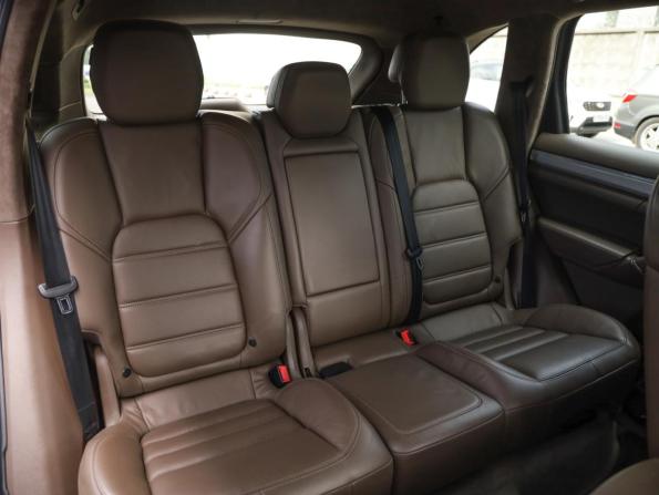 Porsche Cayenne II (958) с пробегом 2010 года, цена 2 749 000 рублей, 101885 км, внедорожник, Автокод Объявления