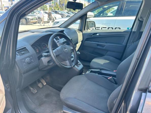 Opel Zafira B Рестайлинг с пробегом 2011 года, цена 655 000 рублей, 228774 км, минивэн, Автокод Объявления