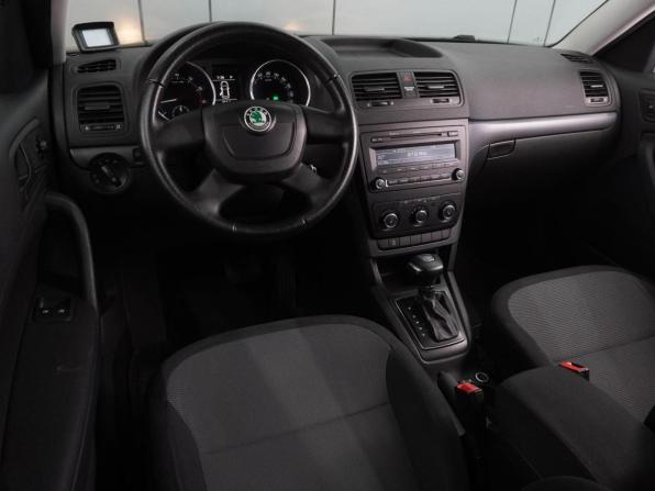 Skoda Yeti I с пробегом 2011 года, цена 849 000 рублей, 120949 км, внедорожник, Автокод Объявления