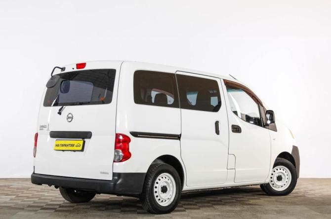 Nissan NV200 с пробегом 2010 года, цена 1 179 000 рублей, 190000 км, минивэн, Автокод Объявления