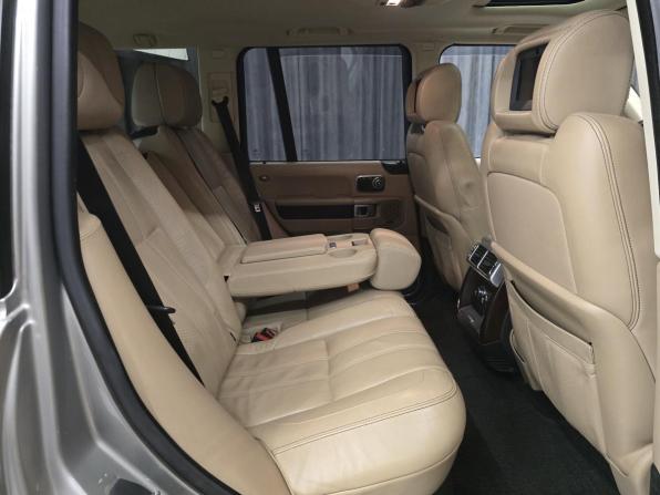 Land Rover Range Rover III Рестайлинг 2 с пробегом 2010 года, цена 1 720 000 рублей, 260000 км, внедорожник, Автокод Объявления