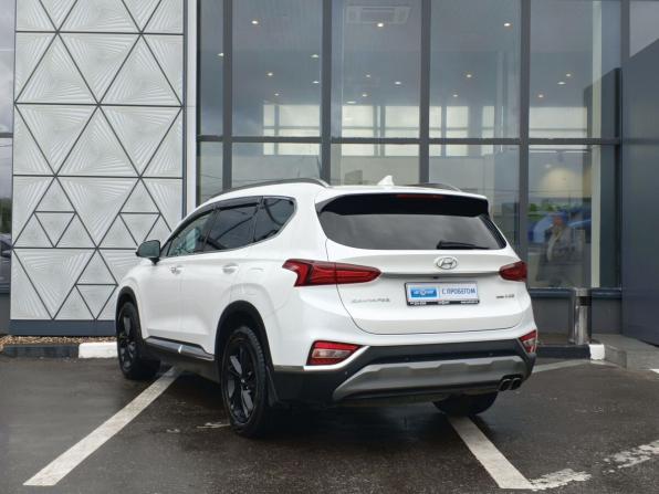 Hyundai Santa Fe IV с пробегом 2018 года, цена 3 049 000 рублей, 140890 км, внедорожник, Автокод Объявления