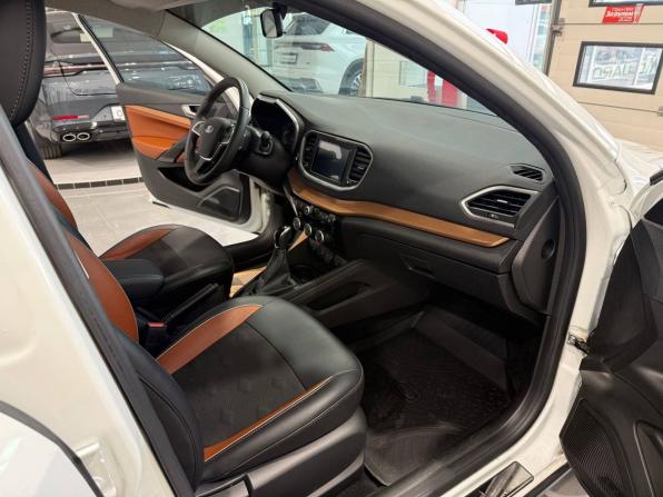 Lada (ВАЗ) Vesta I Рестайлинг (NG) с пробегом 2024 года, цена 1 453 000 рублей, 20956 км, универсал, Автокод Объявления