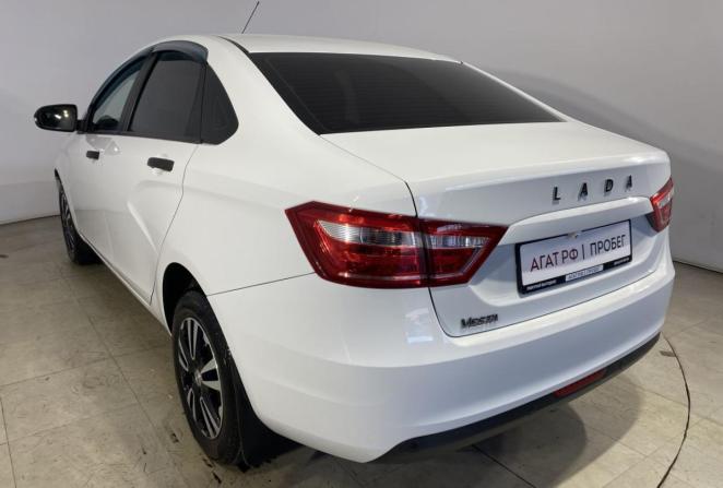Lada (ВАЗ) Vesta I с пробегом 2018 года, цена 880 000 рублей, 100576 км, седан, Автокод Объявления