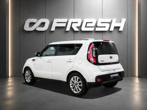 Kia Soul II Рестайлинг с пробегом 2017 года, цена 1 329 000 рублей, 244512 км, хэтчбек, Автокод Объявления