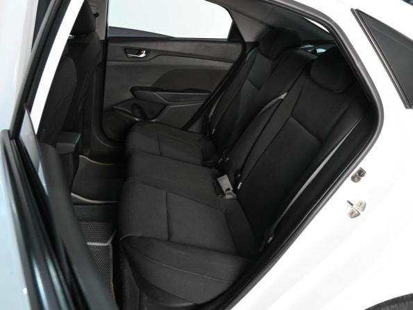 Hyundai Solaris II Рестайлинг с пробегом 2021 года, цена 1 450 000 рублей, 77490 км, седан, Автокод Объявления