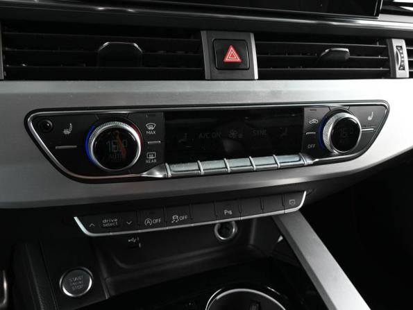 Audi A4 V (B9) Рестайлинг с пробегом 2021 года, цена 3 179 000 рублей, 164397 км, седан, Автокод Объявления
