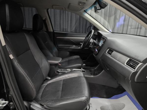 Mitsubishi Outlander III с пробегом 2012 года, цена 1 470 000 рублей, 197000 км, внедорожник, Автокод Объявления