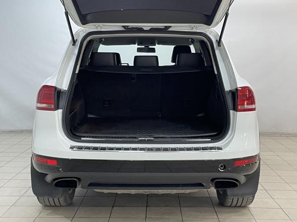 Volkswagen Touareg II с пробегом 2012 года, цена 1 700 000 рублей, 179334 км, внедорожник, Автокод Объявления