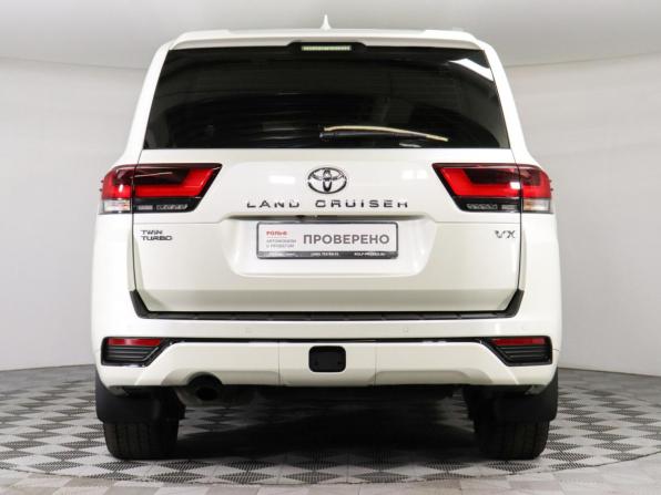 Toyota Land Cruiser 300 Series с пробегом 2022 года, цена 9 950 000 рублей, 28197 км, внедорожник, Автокод Объявления