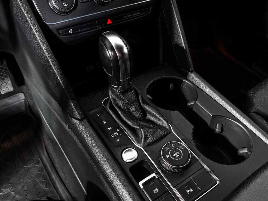 Volkswagen Teramont I Санкт-Петербург  - изображение 11