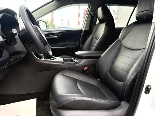 Toyota RAV4 V (XA50) с пробегом 2021 года, цена 3 850 000 рублей, 71330 км, внедорожник, Автокод Объявления