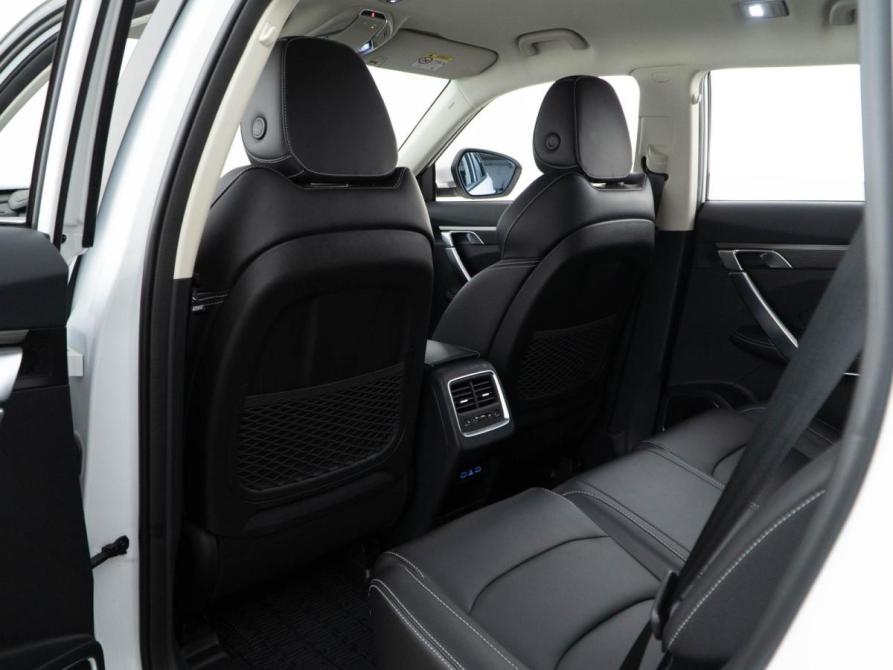 Geely Atlas Pro Москва  - изображение 11