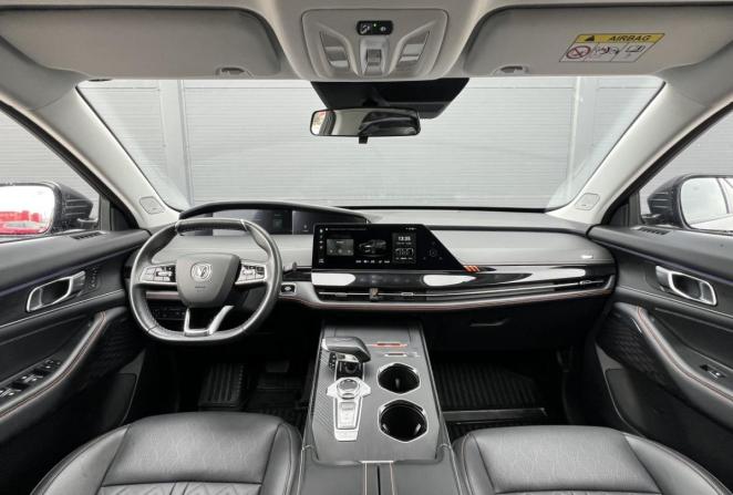 Changan UNI-K с пробегом 2023 года, цена 2 890 000 рублей, 24001 км, внедорожник, Автокод Объявления