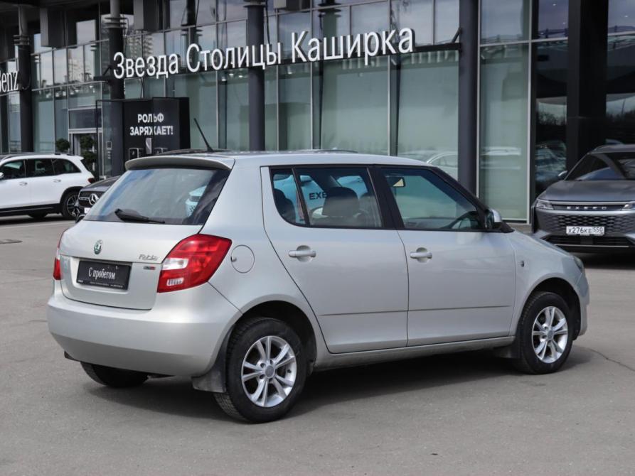 Skoda Fabia II Рестайлинг Москва  - изображение 5